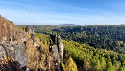 ostrovské skály